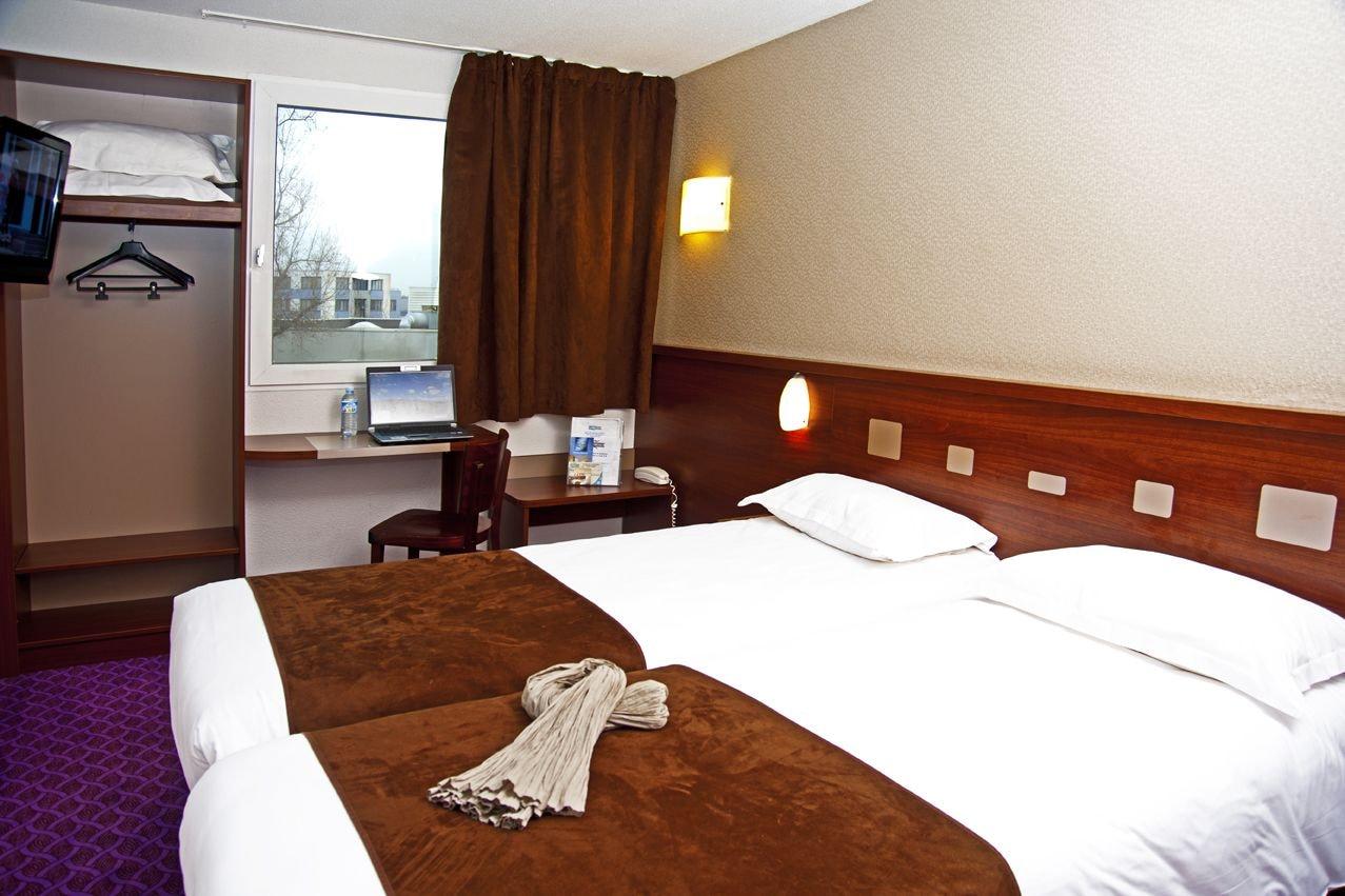 Brit Hotel Rennes Le Castel Bilik gambar