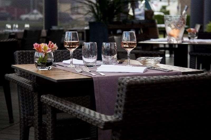 Brit Hotel Rennes Le Castel Restoran gambar