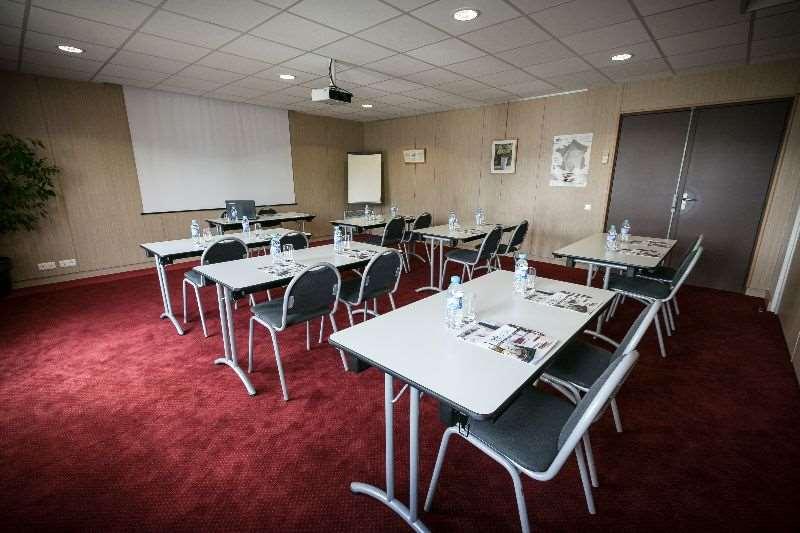 Brit Hotel Rennes Le Castel Kemudahan gambar