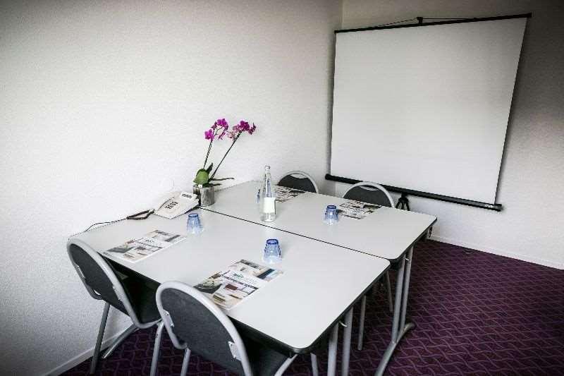 Brit Hotel Rennes Le Castel Kemudahan gambar
