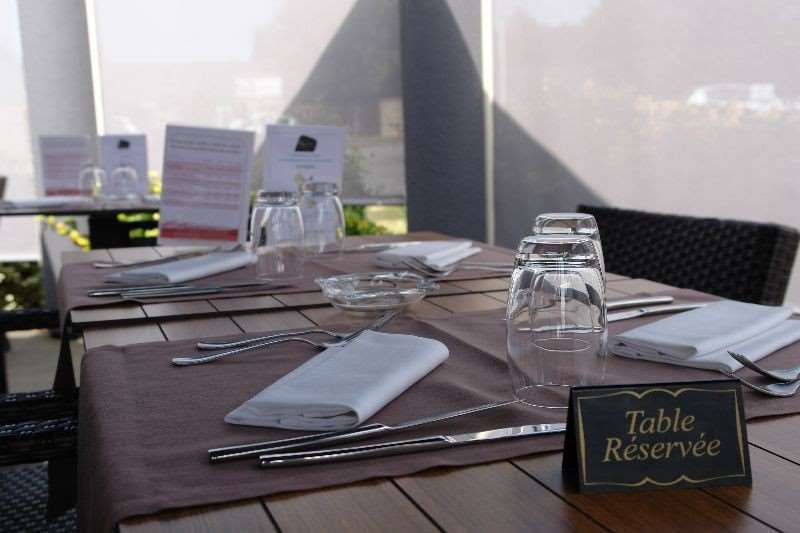 Brit Hotel Rennes Le Castel Restoran gambar